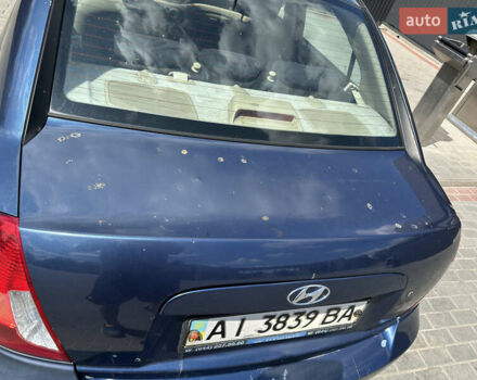 Синий Хендай Акцент, объемом двигателя 1.4 л и пробегом 302 тыс. км за 3300 $, фото 6 на Automoto.ua