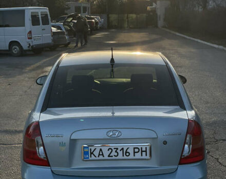 Синий Хендай Акцент, объемом двигателя 1.4 л и пробегом 196 тыс. км за 5500 $, фото 4 на Automoto.ua