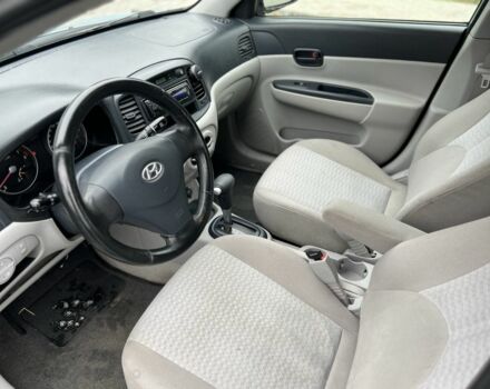 Синий Хендай Акцент, объемом двигателя 1.4 л и пробегом 270 тыс. км за 4550 $, фото 11 на Automoto.ua