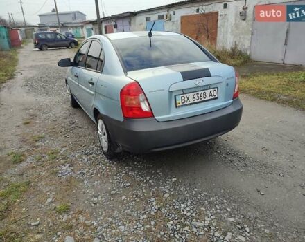 Синий Хендай Акцент, объемом двигателя 1.4 л и пробегом 300 тыс. км за 2650 $, фото 2 на Automoto.ua