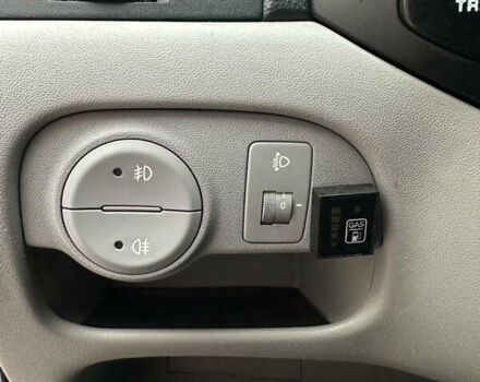 Синий Хендай Акцент, объемом двигателя 1.4 л и пробегом 161 тыс. км за 4800 $, фото 22 на Automoto.ua