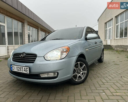 Синий Хендай Акцент, объемом двигателя 1.4 л и пробегом 174 тыс. км за 5450 $, фото 1 на Automoto.ua