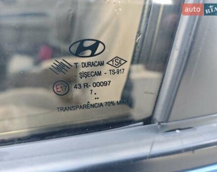 Синий Хендай Акцент, объемом двигателя 1.4 л и пробегом 238 тыс. км за 4850 $, фото 8 на Automoto.ua