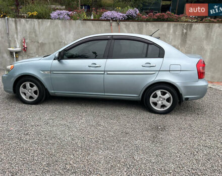 Синій Хендай Акцент, об'ємом двигуна 1.6 л та пробігом 238 тис. км за 5100 $, фото 2 на Automoto.ua