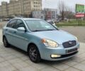 Синій Хендай Акцент, об'ємом двигуна 14 л та пробігом 148 тис. км за 5999 $, фото 1 на Automoto.ua