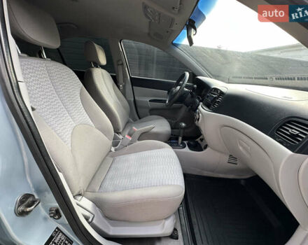 Синий Хендай Акцент, объемом двигателя 1.4 л и пробегом 174 тыс. км за 5450 $, фото 19 на Automoto.ua