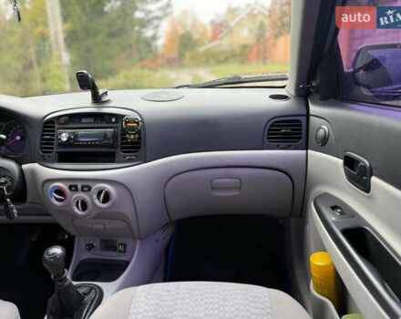 Хендай Акцент 2008 в Харькове на Automoto.ua Синий Хендай Акцент, объемом двигателя 0 л и пробегом 227 тыс. км за 3800 $, фото 20 на Automoto.ua