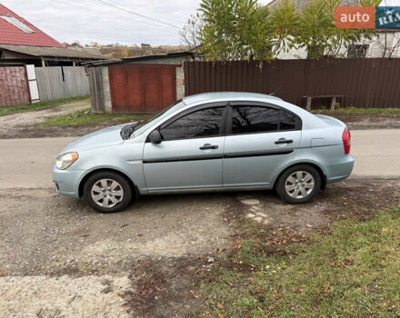 Синий Хендай Акцент, объемом двигателя 1.4 л и пробегом 82 тыс. км за 5500 $, фото 3 на Automoto.ua