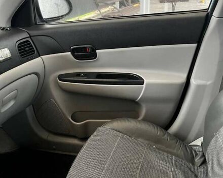 Синий Хендай Акцент, объемом двигателя 1.5 л и пробегом 304 тыс. км за 3650 $, фото 24 на Automoto.ua