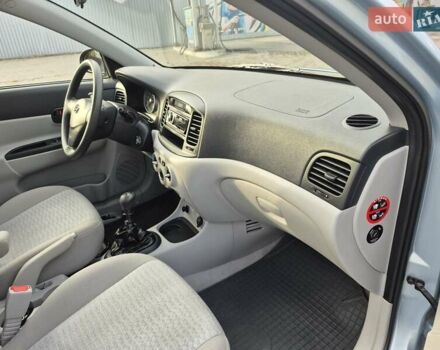 Синий Хендай Акцент, объемом двигателя 1.4 л и пробегом 57 тыс. км за 6550 $, фото 61 на Automoto.ua