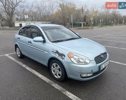 Синій Хендай Акцент, об'ємом двигуна 1.49 л та пробігом 133 тис. км за 5300 $, фото 3 на Automoto.ua