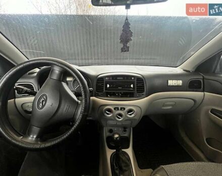 Синий Хендай Акцент, объемом двигателя 1.5 л и пробегом 304 тыс. км за 3650 $, фото 20 на Automoto.ua