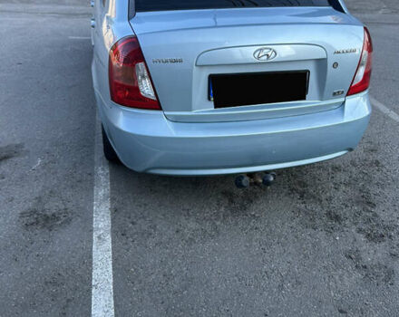 Синий Хендай Акцент, объемом двигателя 1.6 л и пробегом 240 тыс. км за 4600 $, фото 14 на Automoto.ua