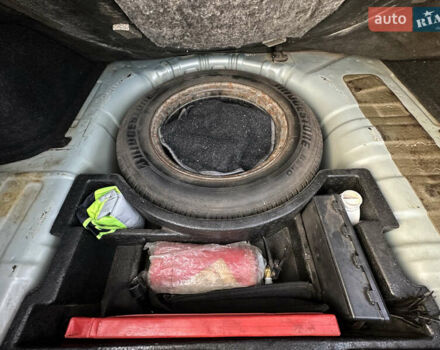 Синий Хендай Акцент, объемом двигателя 1.4 л и пробегом 315 тыс. км за 3599 $, фото 17 на Automoto.ua