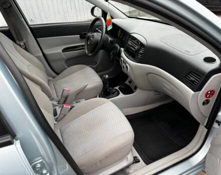 Синій Хендай Акцент, об'ємом двигуна 1.4 л та пробігом 192 тис. км за 4999 $, фото 11 на Automoto.ua