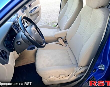 Синій Хендай Акцент, об'ємом двигуна 1.4 л та пробігом 200 тис. км за 4000 $, фото 9 на Automoto.ua