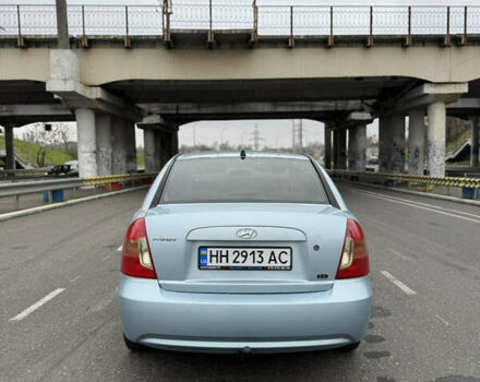 Синій Хендай Акцент, об'ємом двигуна 1.6 л та пробігом 182 тис. км за 4790 $, фото 12 на Automoto.ua