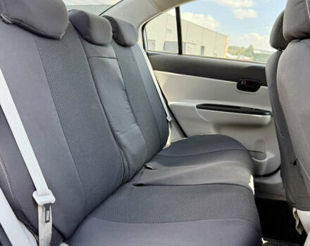 Синій Хендай Акцент, об'ємом двигуна 1.4 л та пробігом 168 тис. км за 4600 $, фото 8 на Automoto.ua