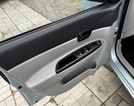 Синій Хендай Акцент, об'ємом двигуна 1.4 л та пробігом 192 тис. км за 4999 $, фото 7 на Automoto.ua