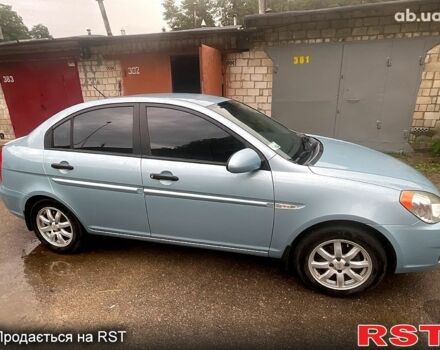 Синий Хендай Акцент, объемом двигателя 1.4 л и пробегом 127 тыс. км за 5400 $, фото 3 на Automoto.ua