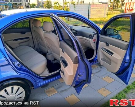 Синій Хендай Акцент, об'ємом двигуна 1.4 л та пробігом 200 тис. км за 4000 $, фото 5 на Automoto.ua