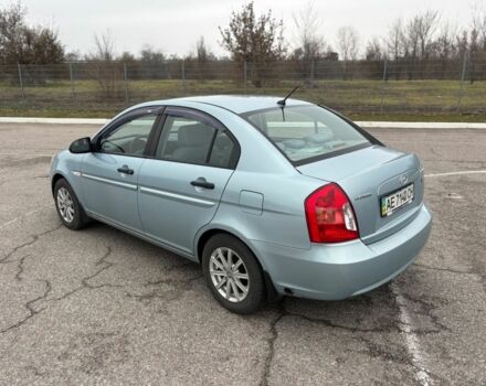 Синий Хендай Акцент, объемом двигателя 1.4 л и пробегом 170 тыс. км за 5300 $, фото 6 на Automoto.ua