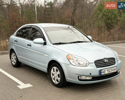 Синий Хендай Акцент, объемом двигателя 1.49 л и пробегом 135 тыс. км за 4900 $, фото 1 на Automoto.ua