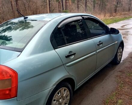 Синий Хендай Акцент, объемом двигателя 1.4 л и пробегом 0 тыс. км за 4400 $, фото 3 на Automoto.ua