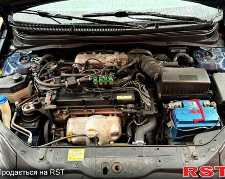 Синий Хендай Акцент, объемом двигателя 1.4 л и пробегом 144 тыс. км за 4950 $, фото 5 на Automoto.ua