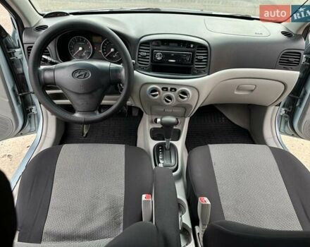 Синій Хендай Акцент, об'ємом двигуна 1.4 л та пробігом 201 тис. км за 5999 $, фото 57 на Automoto.ua