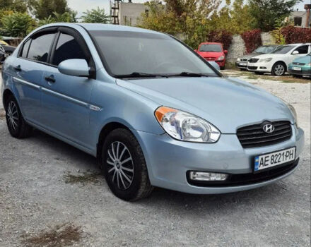 Синій Хендай Акцент, об'ємом двигуна 1.4 л та пробігом 201 тис. км за 4800 $, фото 3 на Automoto.ua