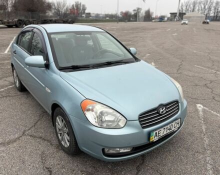 Синий Хендай Акцент, объемом двигателя 1.4 л и пробегом 170 тыс. км за 5300 $, фото 5 на Automoto.ua