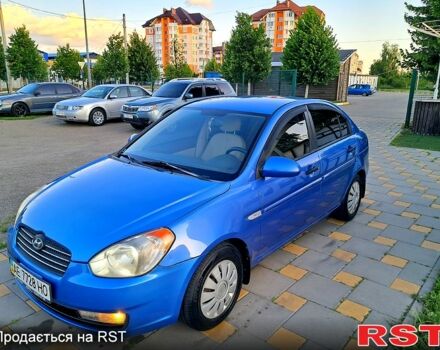Синій Хендай Акцент, об'ємом двигуна 1.4 л та пробігом 200 тис. км за 4000 $, фото 1 на Automoto.ua