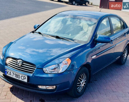 Синий Хендай Акцент, объемом двигателя 1.6 л и пробегом 335 тыс. км за 4000 $, фото 5 на Automoto.ua