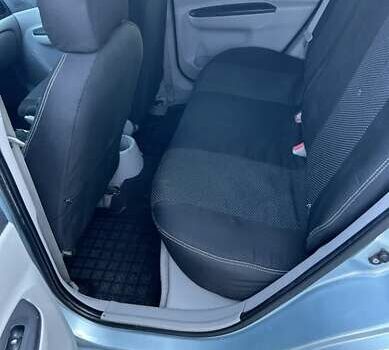 Синий Хендай Акцент, объемом двигателя 1.4 л и пробегом 247 тыс. км за 4500 $, фото 2 на Automoto.ua