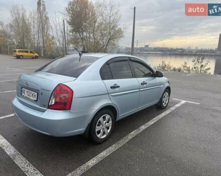 Синій Хендай Акцент, об'ємом двигуна 1.49 л та пробігом 133 тис. км за 5300 $, фото 5 на Automoto.ua