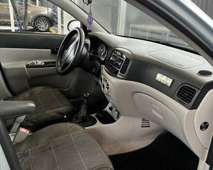 Синий Хендай Акцент, объемом двигателя 1.5 л и пробегом 304 тыс. км за 3650 $, фото 12 на Automoto.ua