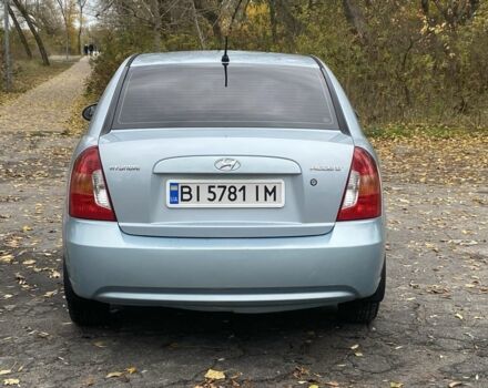 Синий Хендай Акцент, объемом двигателя 1.4 л и пробегом 212 тыс. км за 4500 $, фото 3 на Automoto.ua