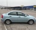 Синий Хендай Акцент, объемом двигателя 1.4 л и пробегом 170 тыс. км за 5300 $, фото 4 на Automoto.ua