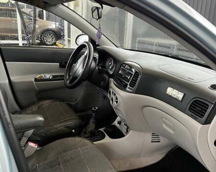 Синий Хендай Акцент, объемом двигателя 1.5 л и пробегом 304 тыс. км за 3650 $, фото 11 на Automoto.ua