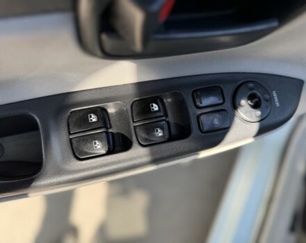 Синий Хендай Акцент, объемом двигателя 1.4 л и пробегом 169 тыс. км за 4650 $, фото 10 на Automoto.ua