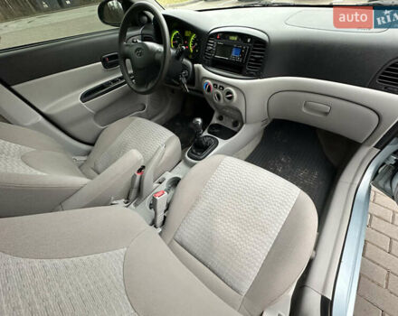 Синий Хендай Акцент, объемом двигателя 1.49 л и пробегом 135 тыс. км за 4900 $, фото 14 на Automoto.ua