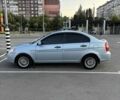 Синий Хендай Акцент, объемом двигателя 1.4 л и пробегом 186 тыс. км за 5000 $, фото 2 на Automoto.ua