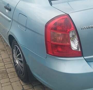 Синій Хендай Акцент, об'ємом двигуна 1.4 л та пробігом 287 тис. км за 4300 $, фото 5 на Automoto.ua