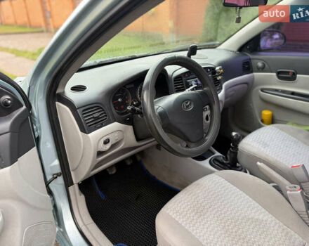 Хендай Акцент 2008 в Харькове на Automoto.ua Синий Хендай Акцент, объемом двигателя 0 л и пробегом 227 тыс. км за 3800 $, фото 14 на Automoto.ua