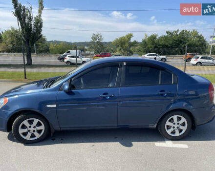 Синій Хендай Акцент, об'ємом двигуна 1.6 л та пробігом 196 тис. км за 5100 $, фото 2 на Automoto.ua