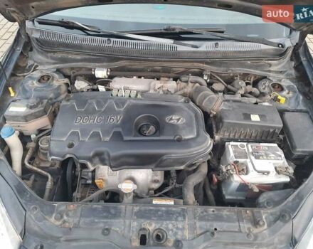 Синий Хендай Акцент, объемом двигателя 1.39 л и пробегом 143 тыс. км за 6150 $, фото 33 на Automoto.ua