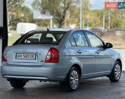 Синий Хендай Акцент, объемом двигателя 1.59 л и пробегом 181 тыс. км за 5600 $, фото 2 на Automoto.ua