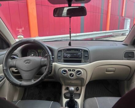 Синій Хендай Акцент, об'ємом двигуна 1.4 л та пробігом 206 тис. км за 4990 $, фото 11 на Automoto.ua