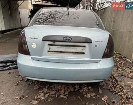 Синий Хендай Акцент, объемом двигателя 1.4 л и пробегом 250 тыс. км за 2000 $, фото 6 на Automoto.ua